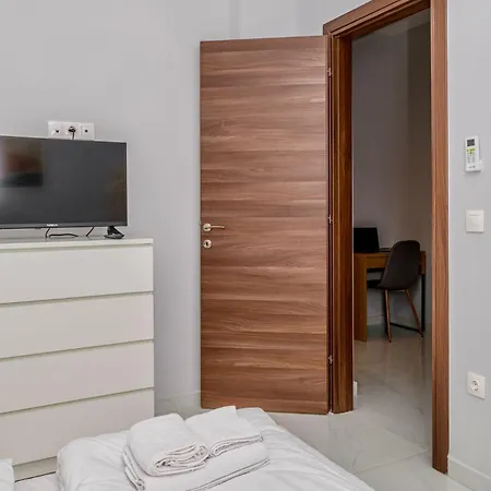 Cozy Studio In The City Center Thessaloniki Exterior photo