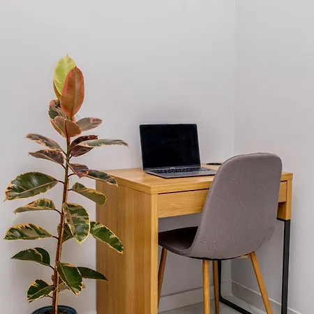 Cozy Studio In The City Center Thessaloniki Exterior photo